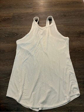 Lululemon Women’s White Racerback Tank Top